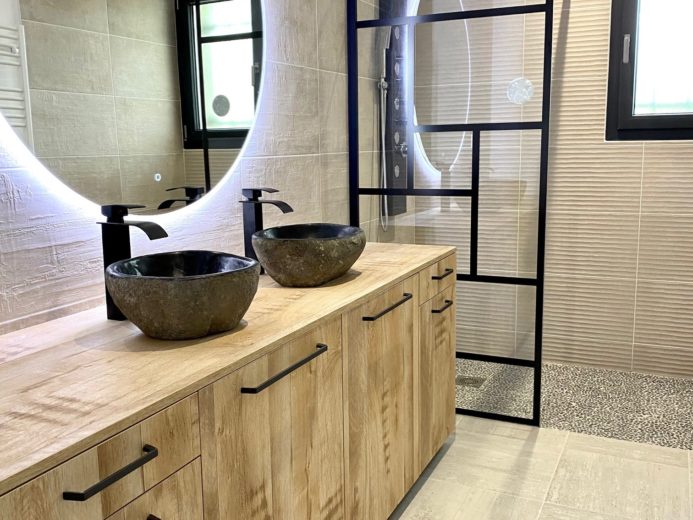 Les cinq dernières tendances design pour votre salle de bain