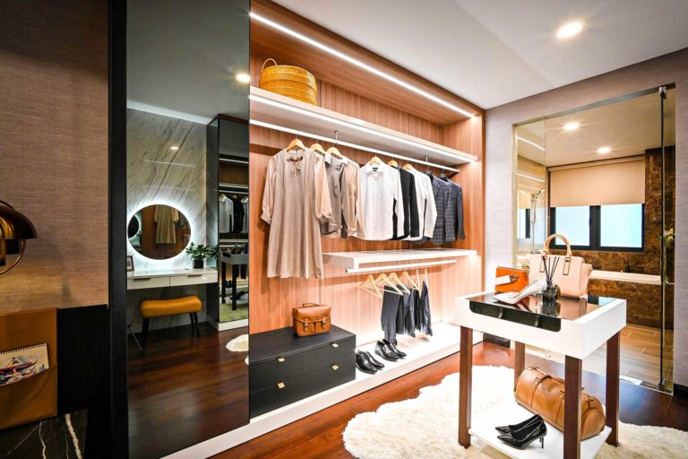 Les avantages d'un dressing sur-mesure
